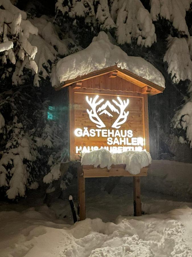 Haus Hubertus - Gaestehaus Sahler Partenen Dış mekan fotoğraf