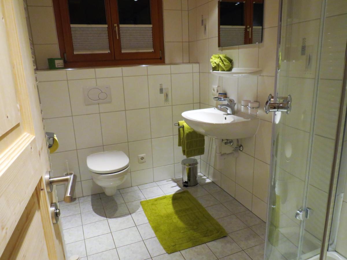 Haus Hubertus - Gaestehaus Sahler Partenen Dış mekan fotoğraf